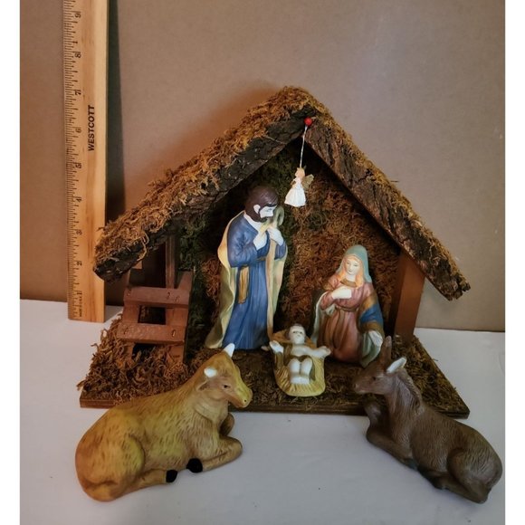 Vintage Christmas 7 Figure Nativity Set Handmade & Hand Painted - Picture 2 of 12